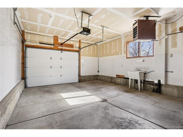 1825 S Saulsbury Ct, Lakewood, CO 80232