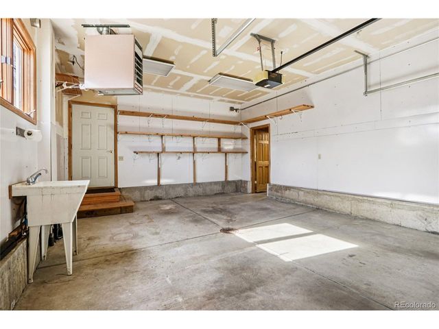 1825 S Saulsbury Ct, Lakewood, CO 80232