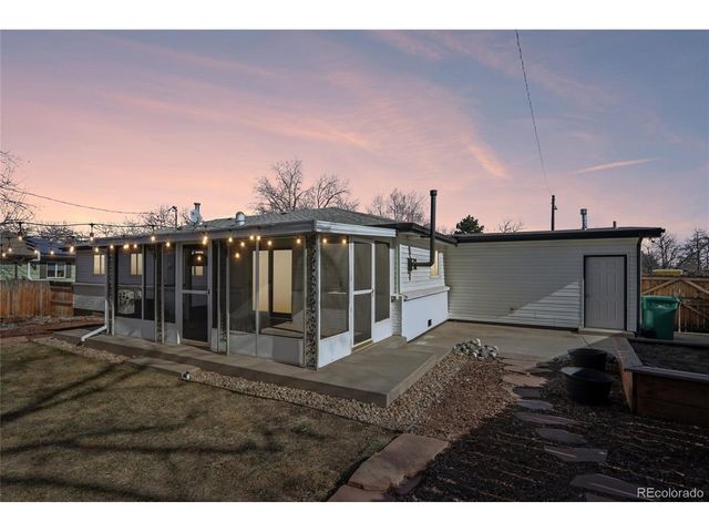 1825 S Saulsbury Ct, Lakewood, CO 80232