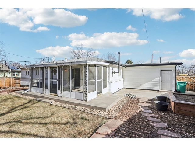 1825 S Saulsbury Ct, Lakewood, CO 80232