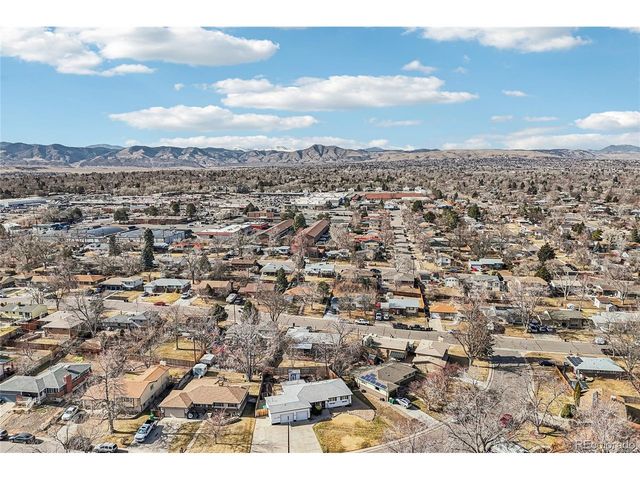 1825 S Saulsbury Ct, Lakewood, CO 80232