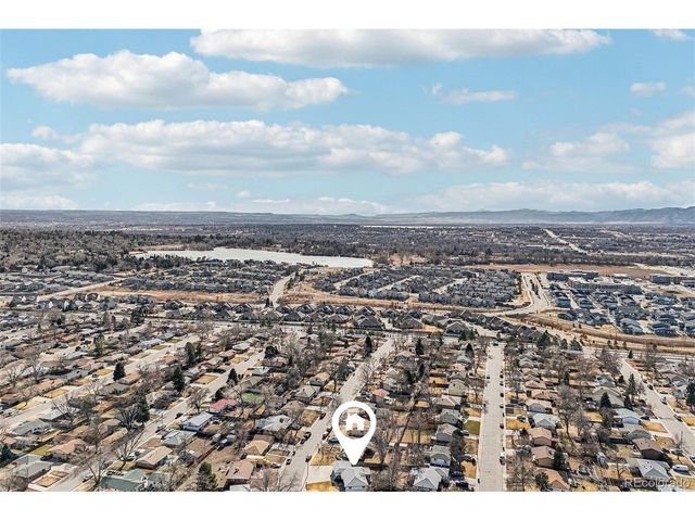 1825 S Saulsbury Ct, Lakewood, CO 80232