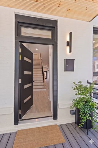 433 E 46th Place, Chicago, IL 60653