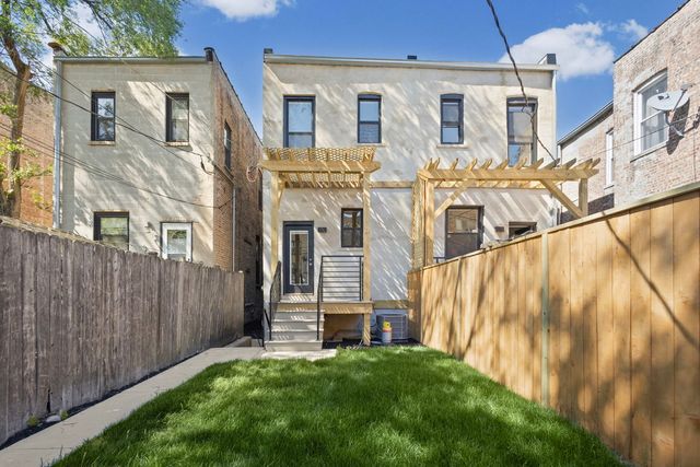 433 E 46th Place, Chicago, IL 60653