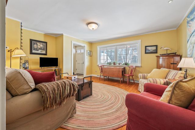 32 Mt Surprise Road, Bartlett, NH 03812