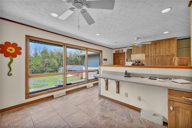 6569 Milhaven Avenue NW, Canal Fulton, OH 44614