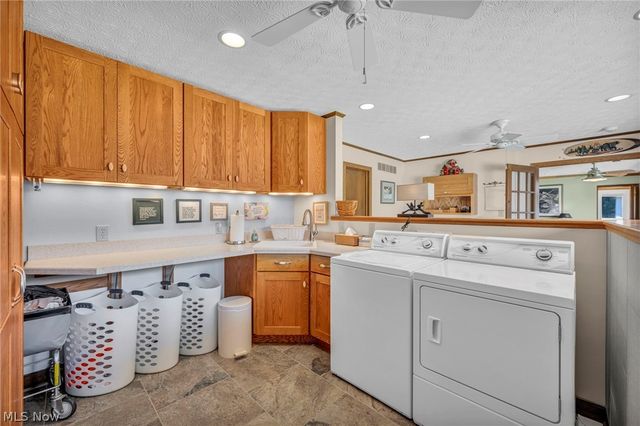 6569 Milhaven Avenue NW, Canal Fulton, OH 44614