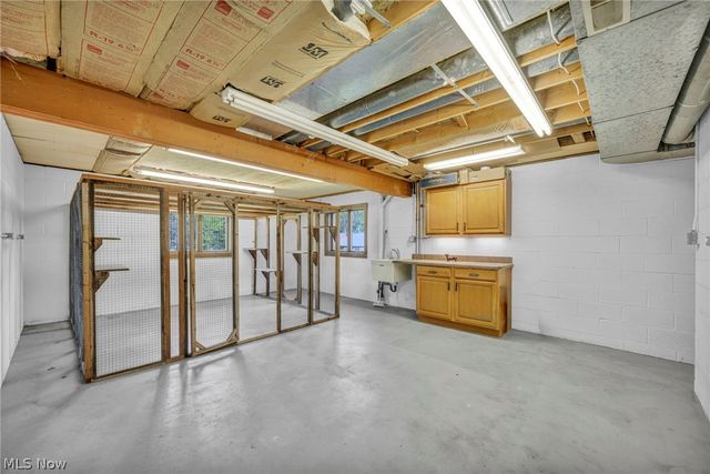 6569 Milhaven Avenue NW, Canal Fulton, OH 44614
