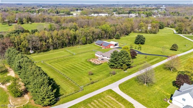 6569 Milhaven Avenue NW, Canal Fulton, OH 44614