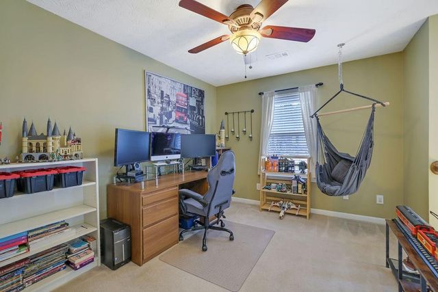 423 W Oaks Trail, Woodstock, GA 30188