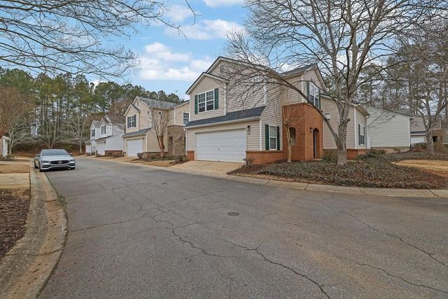 423 W Oaks Trail, Woodstock, GA 30188