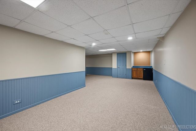 231 N Cambridge Drive, Geneva, IL 60134