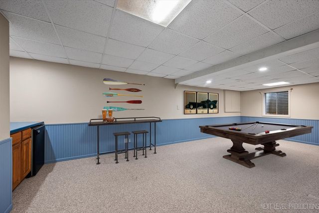 231 N Cambridge Drive, Geneva, IL 60134