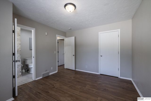 2319 N 189th Circle, Elkhorn, NE 68022