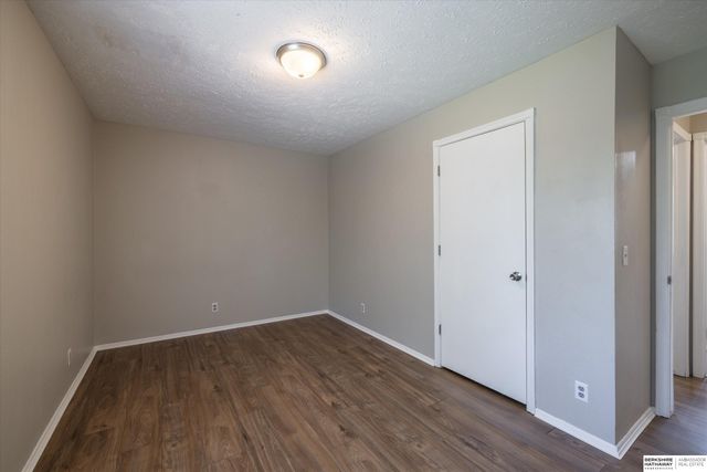 2319 N 189th Circle, Elkhorn, NE 68022