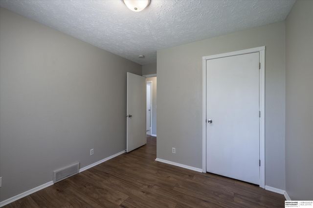 2319 N 189th Circle, Elkhorn, NE 68022