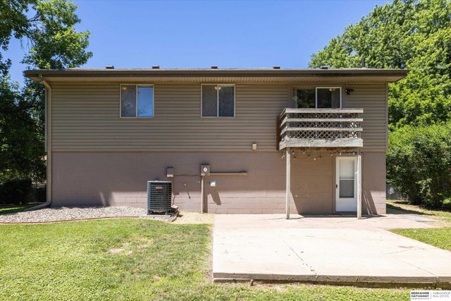 2319 N 189th Circle, Elkhorn, NE 68022