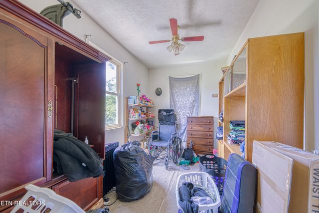 3515 Greenway Drive, Knoxville, TN 37918