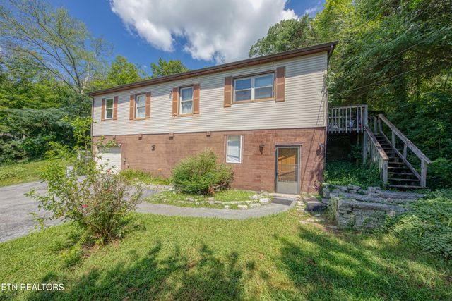 3515 Greenway Drive, Knoxville, TN 37918