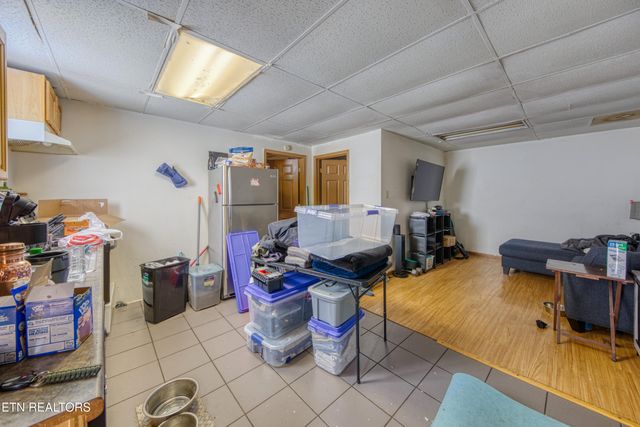 3515 Greenway Drive, Knoxville, TN 37918