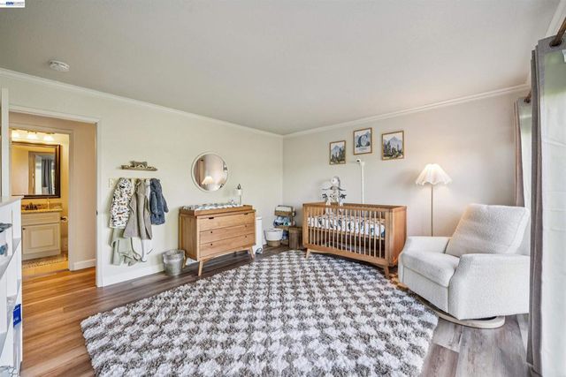 471 Ridgeview Dr, Pleasant Hill, CA 94523