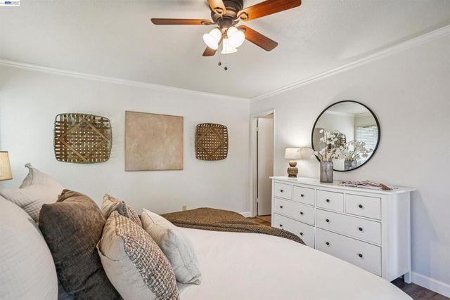 471 Ridgeview Dr, Pleasant Hill, CA 94523