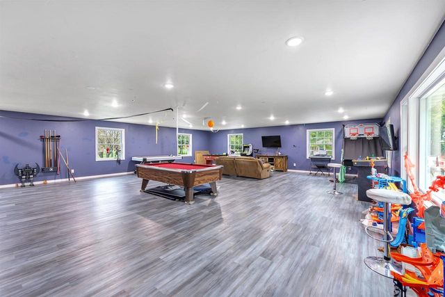 2839 S BROADWAY, Green Bay, WI 54304