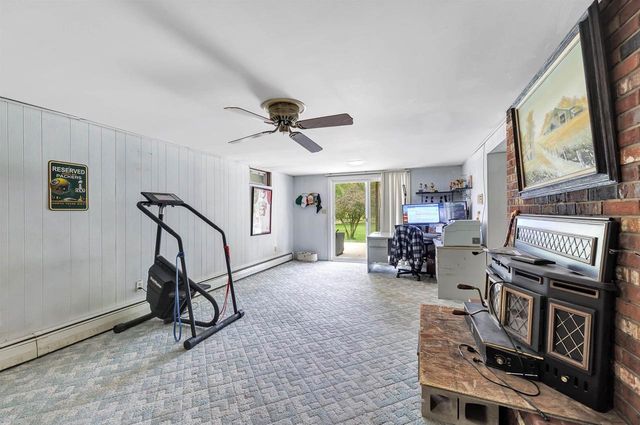 2839 S BROADWAY, Green Bay, WI 54304