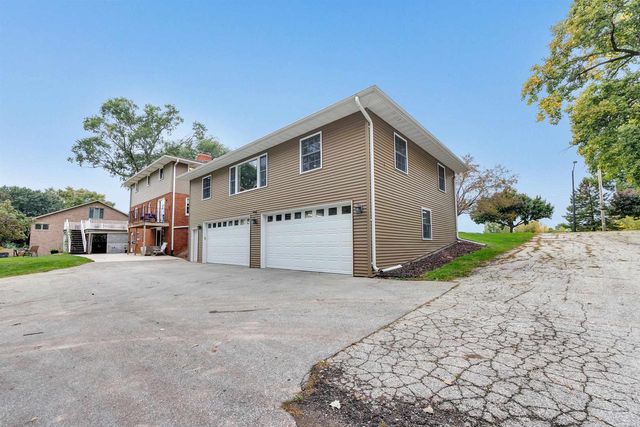 2839 S BROADWAY, Green Bay, WI 54304