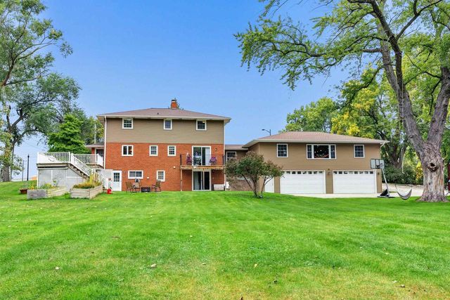 2839 S BROADWAY, Green Bay, WI 54304