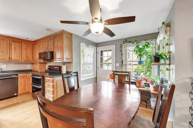 2839 S BROADWAY, Green Bay, WI 54304