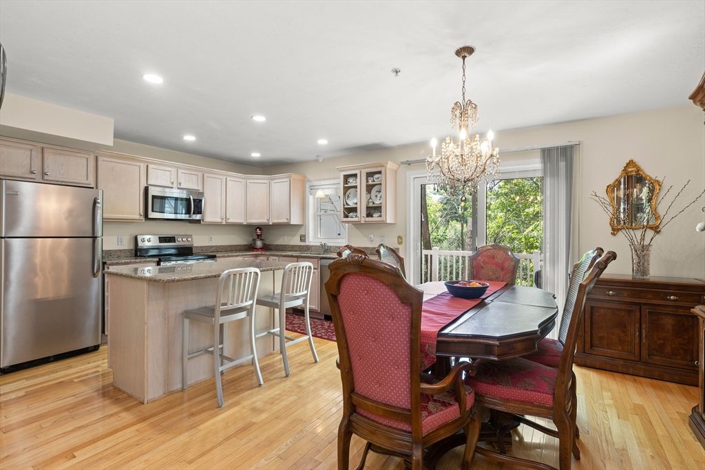 35 Collins St 87, Danvers, MA 01923