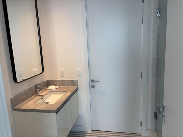 700 NE 26th Terrace 2006, Miami, FL 33137