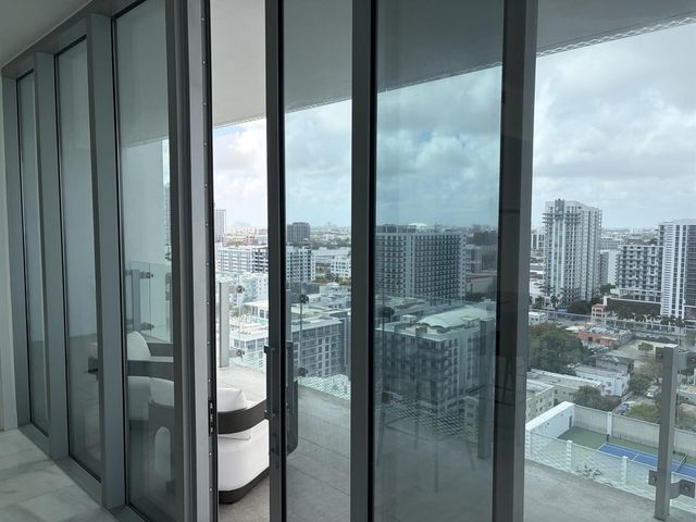 700 NE 26th Terrace 2006, Miami, FL 33137