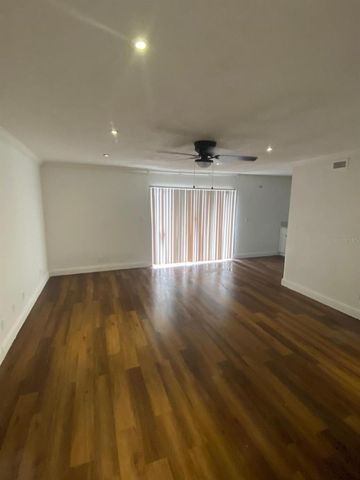 7425 DANIEL WEBSTER DRIVE B11, Winter Park, FL 32792