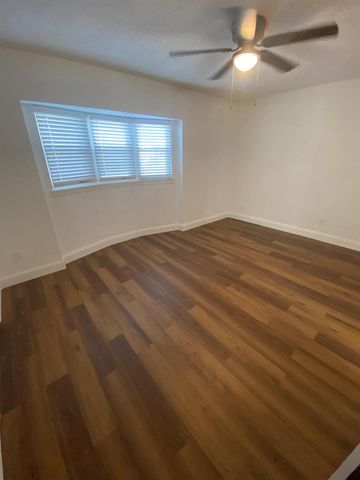 7425 DANIEL WEBSTER DRIVE B11, Winter Park, FL 32792