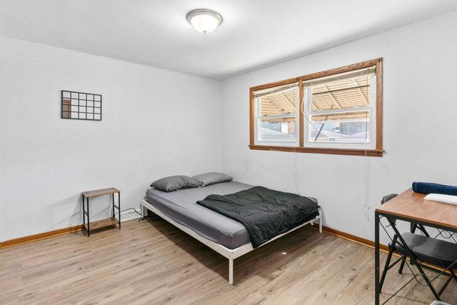 1835 W 34th Street, Chicago, IL 60608