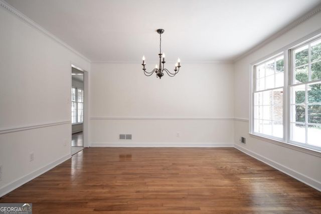 215 Lenox Road, Athens, GA 30606