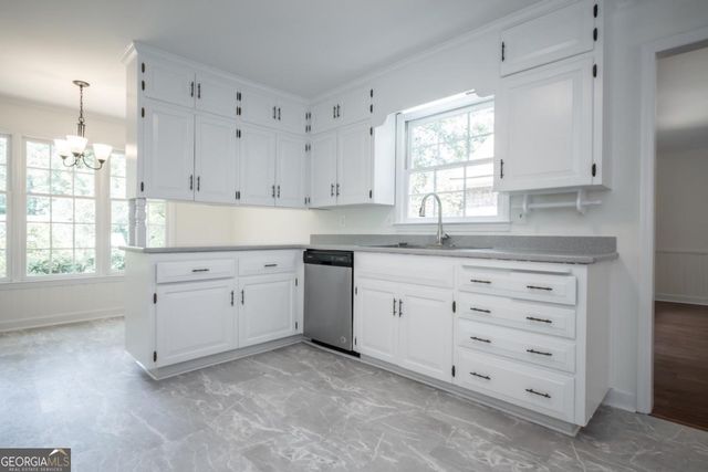 215 Lenox Road, Athens, GA 30606