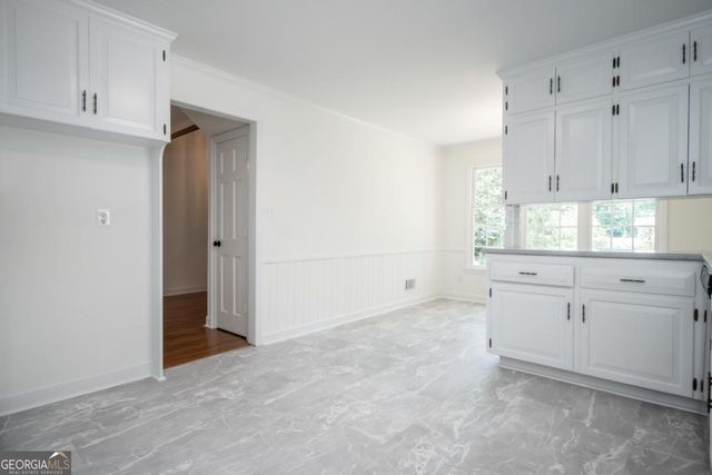 215 Lenox Road, Athens, GA 30606