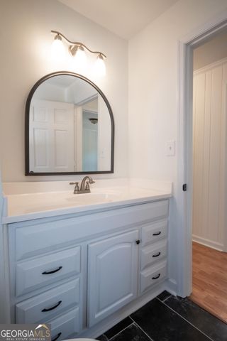 215 Lenox Road, Athens, GA 30606