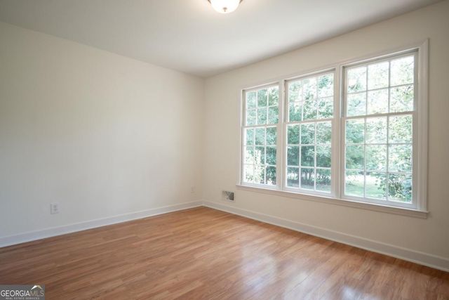 215 Lenox Road, Athens, GA 30606