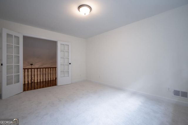 215 Lenox Road, Athens, GA 30606