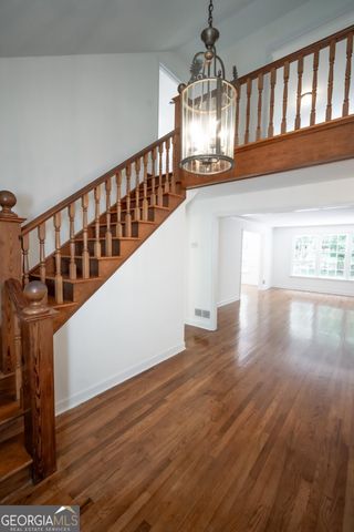 215 Lenox Road, Athens, GA 30606