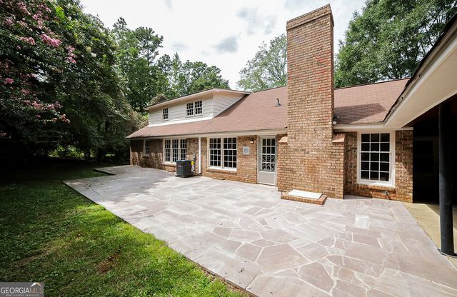 215 Lenox Road, Athens, GA 30606