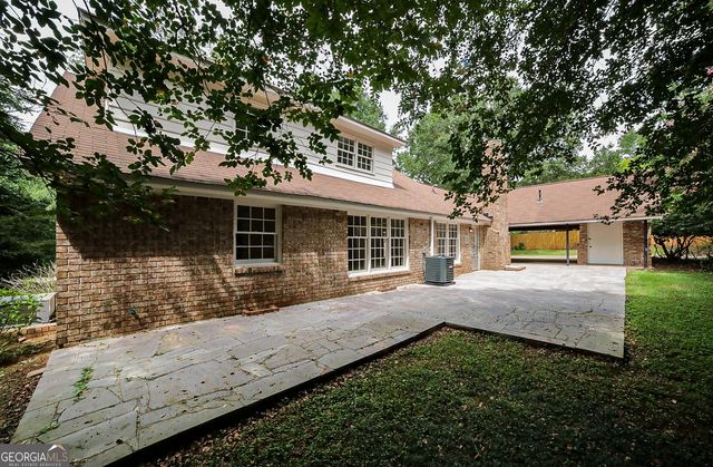 215 Lenox Road, Athens, GA 30606