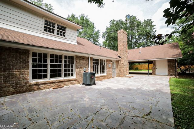 215 Lenox Road, Athens, GA 30606