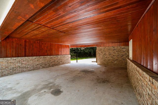 215 Lenox Road, Athens, GA 30606