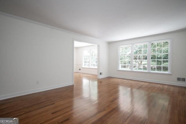 215 Lenox Road, Athens, GA 30606