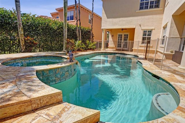3402 Vanderbilt Dr, Wellington, FL 33414